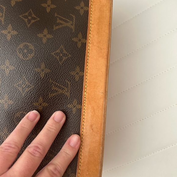 Louis Vuitton Alma bag and Clemence wallet - Picture 5 of 16